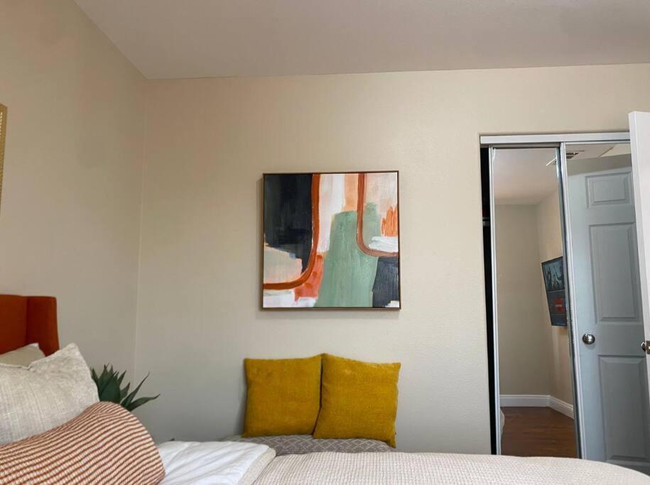 Big & Cozy Duplex * Los Angeles